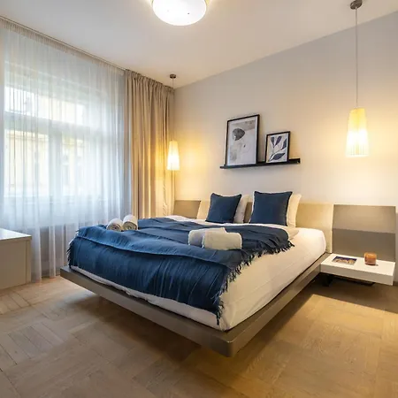 Chic & New Town By Easybnb Premium Apartman *