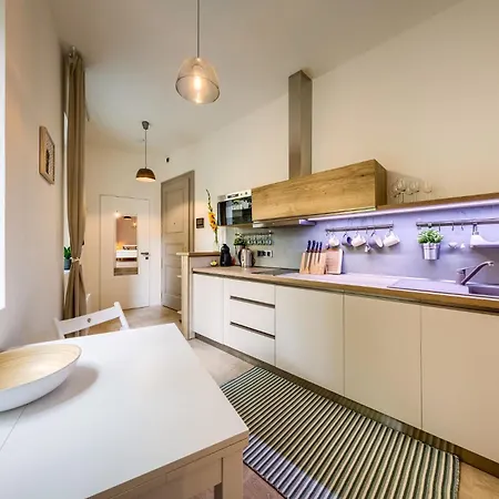 Chic & New Town By Easybnb Premium Apartman