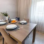 Chic & New Town By Easybnb Premium דירה פראג