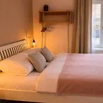 דירה Chic & New Town By Easybnb Premium