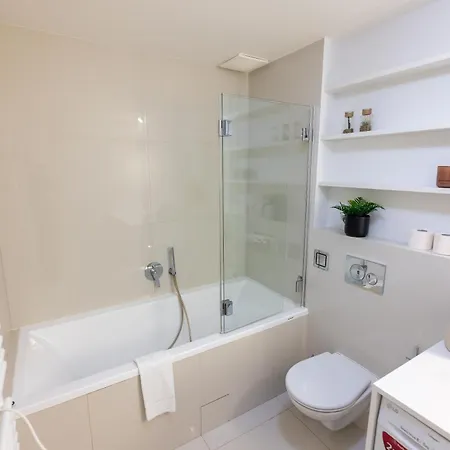 Chic & New Town By Easybnb Premium Apartamento